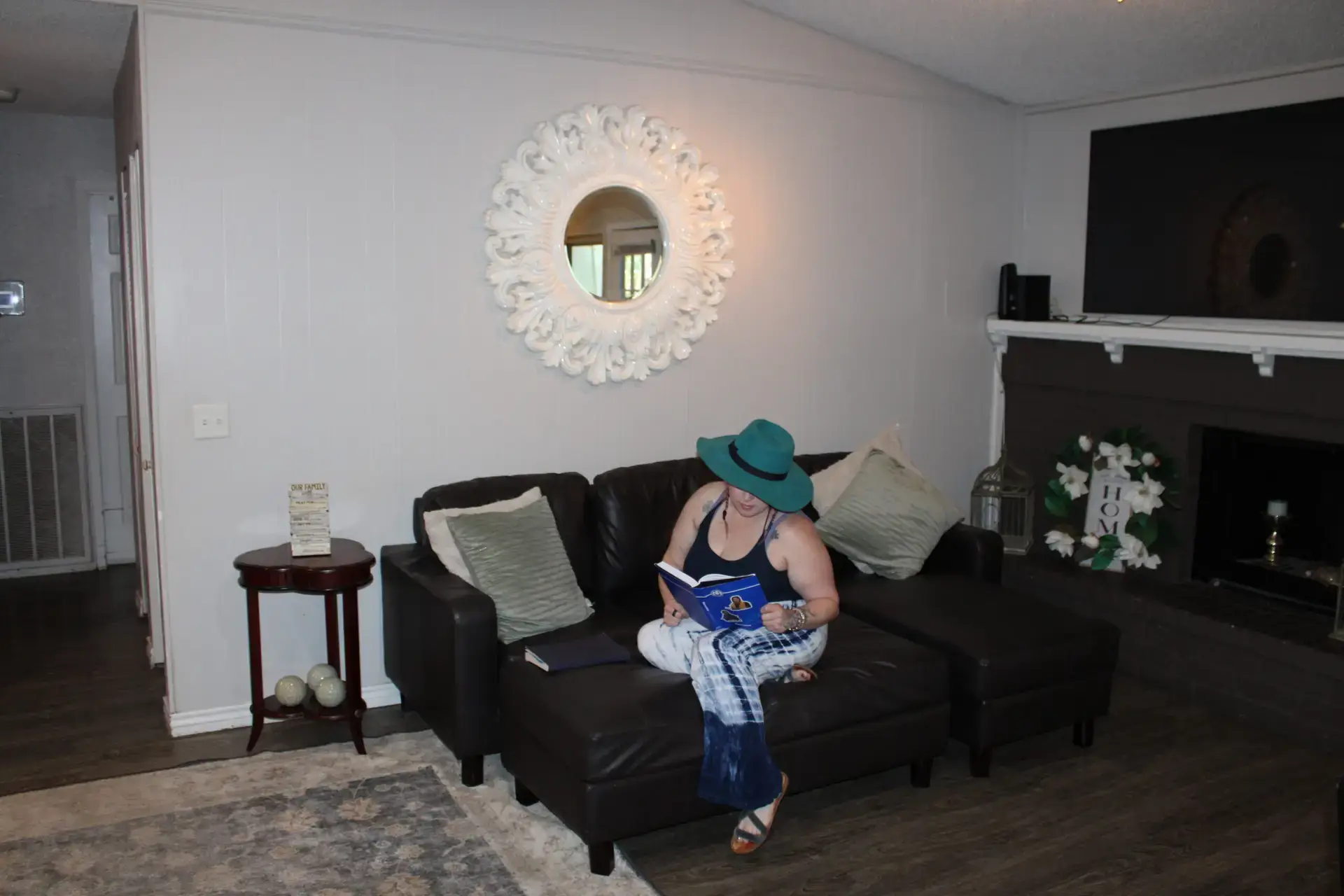 Sober House Living Room Sober House Living Room