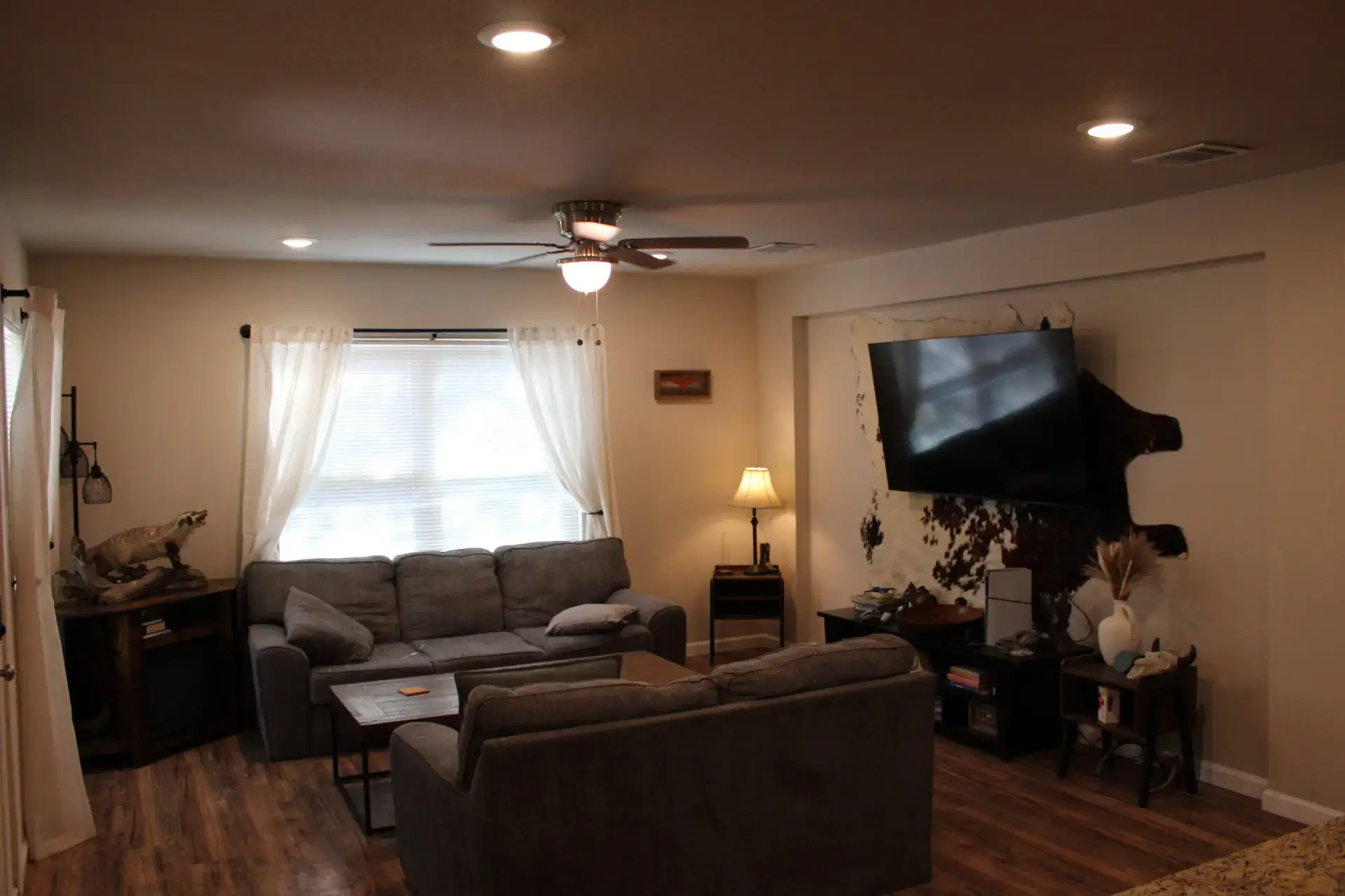Sober House Living Room Sober House Living Room